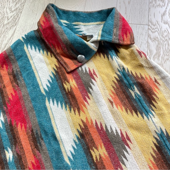 Rhonda Stark Western Southwestern Pattern Wool Blend Turtleneck Poncho Cape - Picture 7 of 13